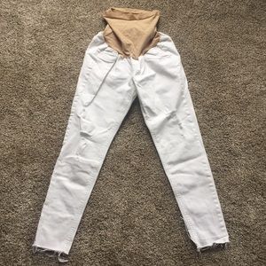 Lot of 2 pairs of white maternity jeans. Sz: S/M